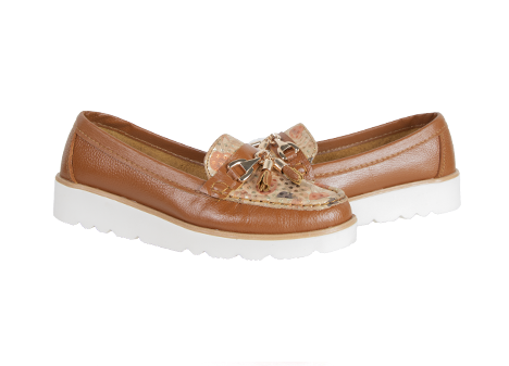 Mocasín para mujer en Cuero color MIEL, referencia ZS40