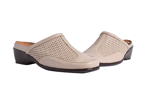 Zueco para mujer en Cuero color BEIGE, referencia RS8N