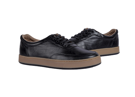 Tenis para hombre en Cuero color NEGRO, referencia ZHD8