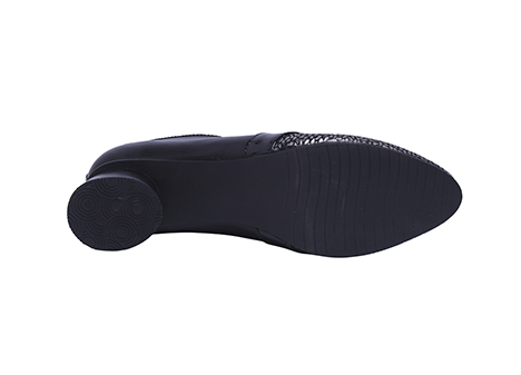 Zapato para mujer en Cuero color NEGRO, referencia K15C