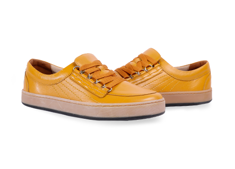 Zapato para mujer en Cuero color MIEL, referencia ZHD6