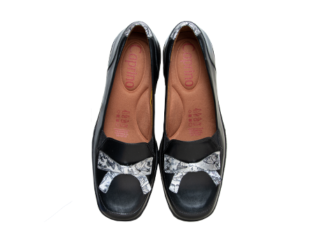 Mocasín para mujer en Cuero color NEGRO, referencia CG7CFNMD